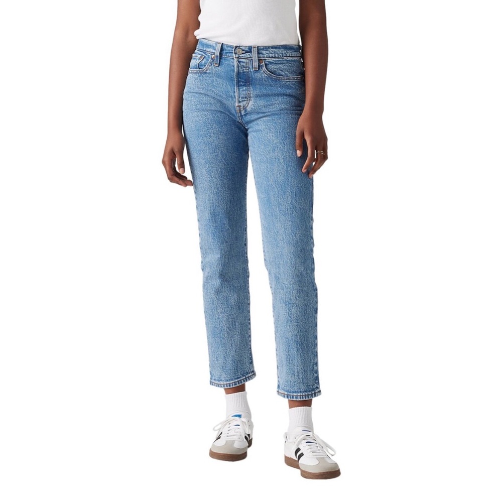 NEW Levi’s Wedgie Straight Fit Women’s Jeans Size 24x26